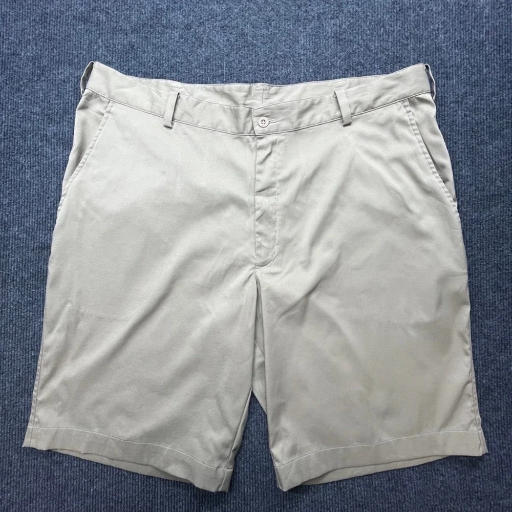 Nike Golf Dri-FIT Shorts Khaki Tan Size 38 Mens Performance Golfing Casual